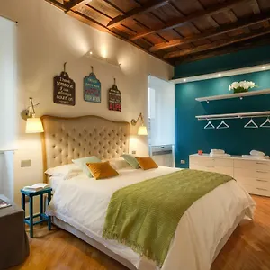 Apartment Rhomenjoy Open Space Colosseo, Rome