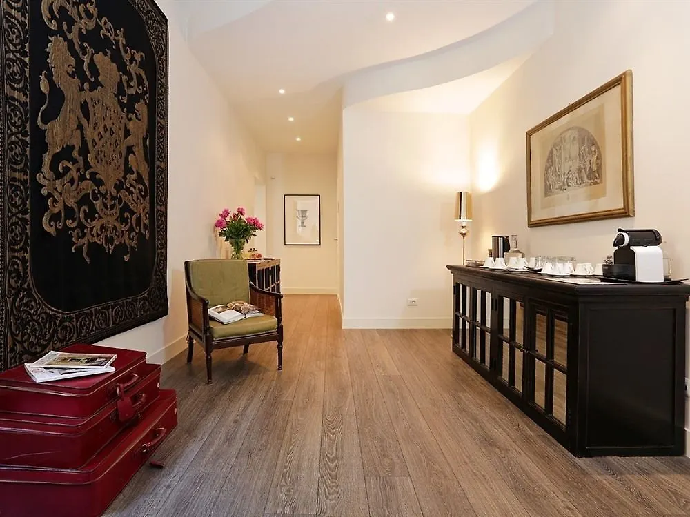 Residenza Cavour Rome 3*,